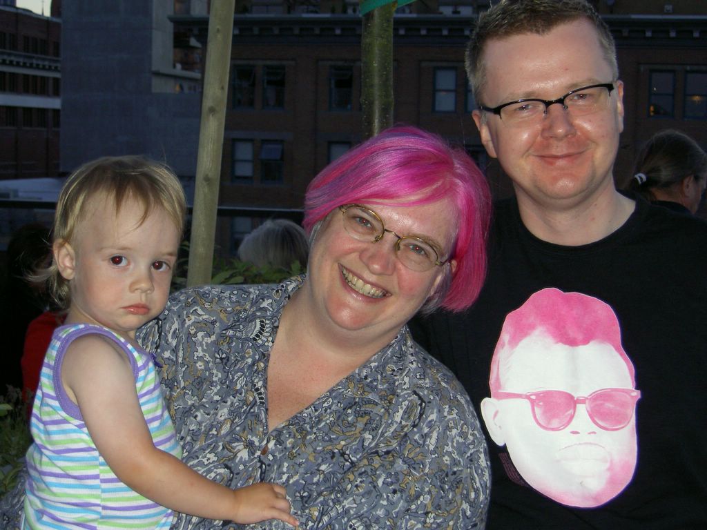 Henry, Ann, Lars, t-shirt entity